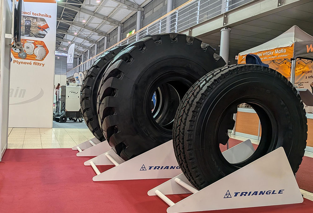 1775192316439947.jpg Mine-and-Build-3.jpg